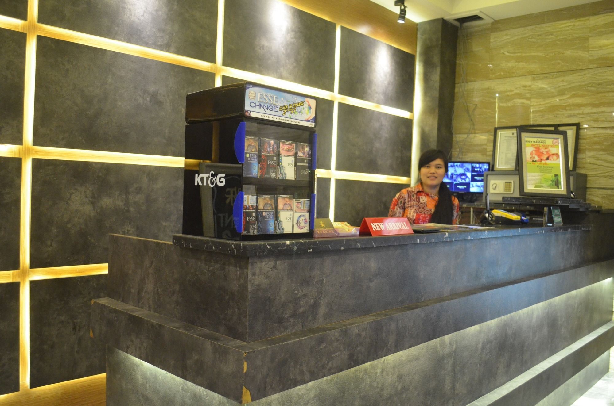 Mustika Gajah Mada Hotel Cakarta Dış mekan fotoğraf